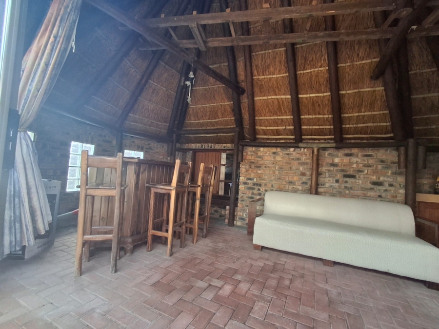 To Let 3 Bedroom Property for Rent in Summerstrand Eastern Cape